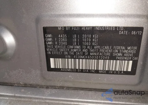 2013 Subaru Legacy 2.5I Limited z USA, uszkodzony, nr VIN 4S3BMCK65D3012049